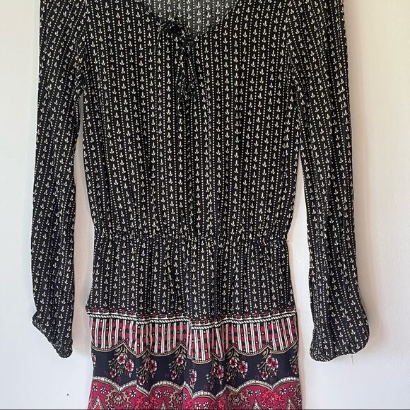Hollister Black Patterned Long Sleeve Romper Size M - Picture 7 of 13